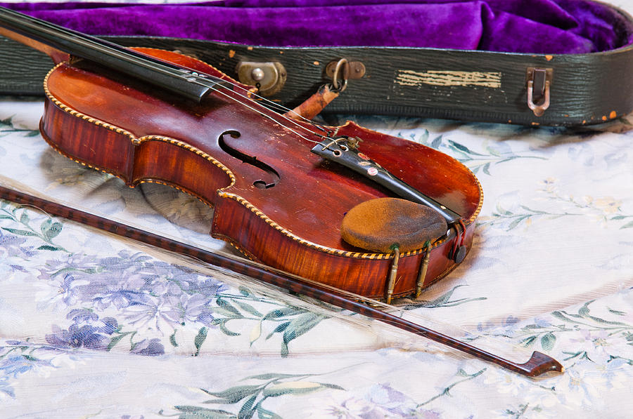 old-violin-with-case-denise-potrzeba-lett